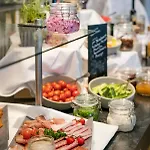 Hotel Aves Savognin