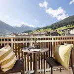 Hotel Aves