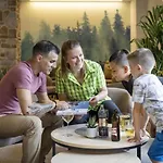Aves Hotel