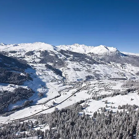 Aves 酒店 萨沃宁