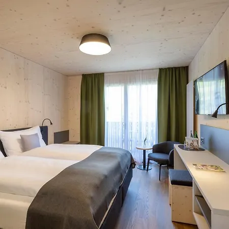 Hotel Jufa Savognin