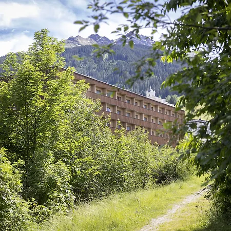 Aves 호텔 사보그닌